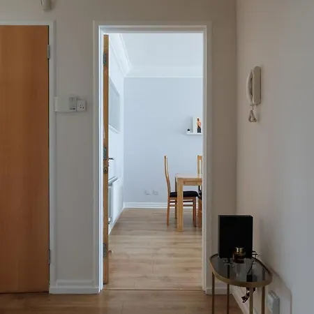 Διαμέρισμα Guestready - Modern Docklands Retreat In Δουβλίνο