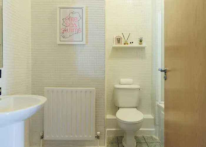 Guestready - Modern Docklands Retreat In *